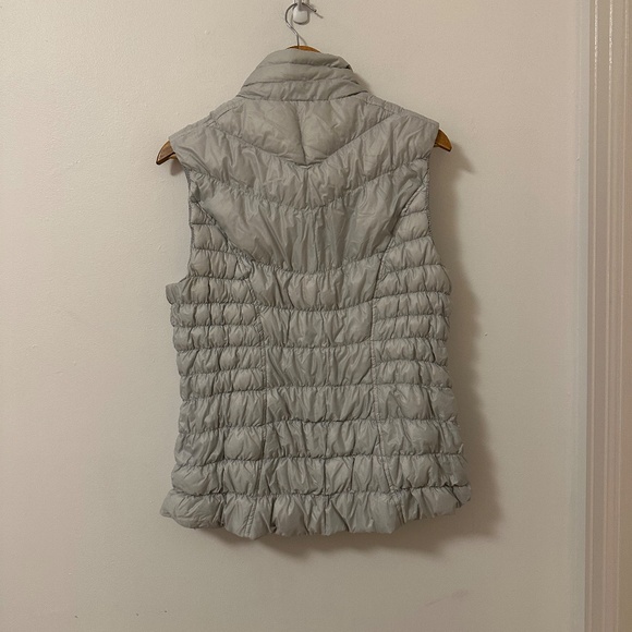 Athleta Downalicious Deluxe Vest in Morning Sky Gray | Size XL - Picture 5 of 8